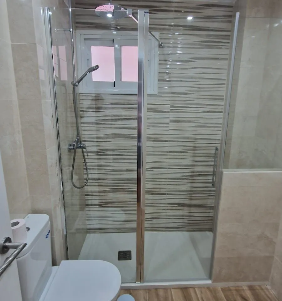 ded79d87-e7cc-4489-b149-7618fef9b898