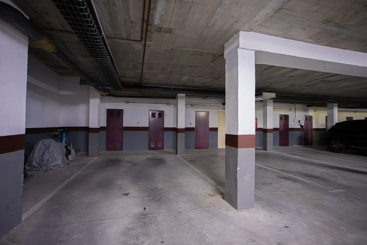 2d9c035f-5fbd-44ac-a689-cb9545a05861