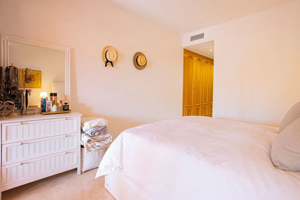 2de217f6-f0d2-4f8f-893d-f6816f51e92d