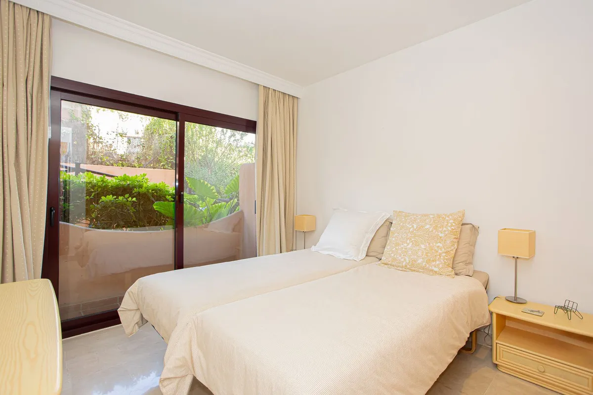 db1a4859-3487-4629-bfcd-0b7ddd40f1a9