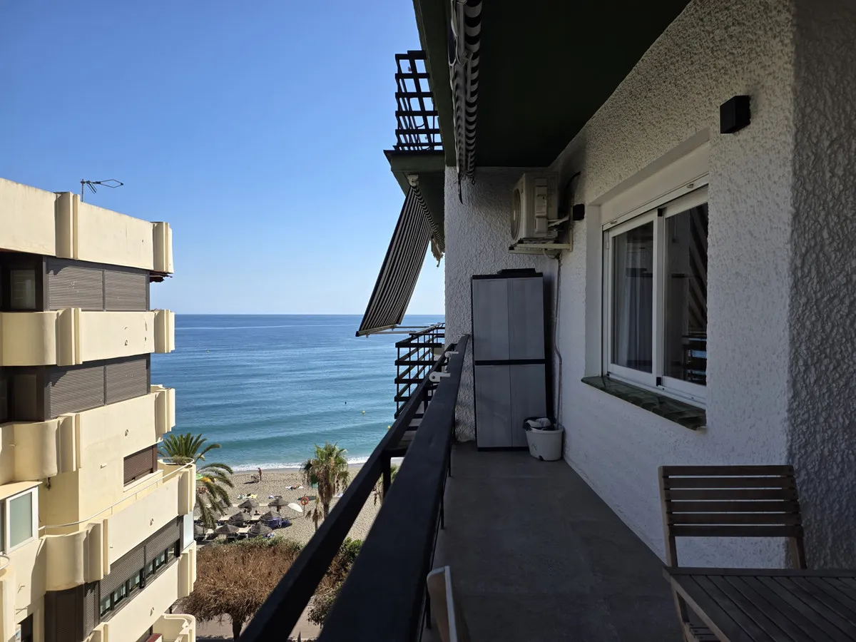 6d5973b6-afc6-4007-b60a-6103a3c94889