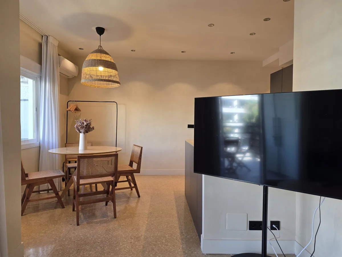 f89fbaf0-f354-4880-aa12-f4ac9514603c