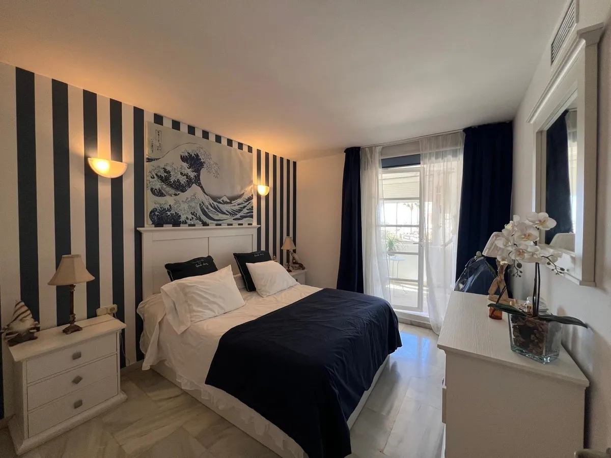 0859ce63-2b6e-405e-b39d-9baee3aa7c71