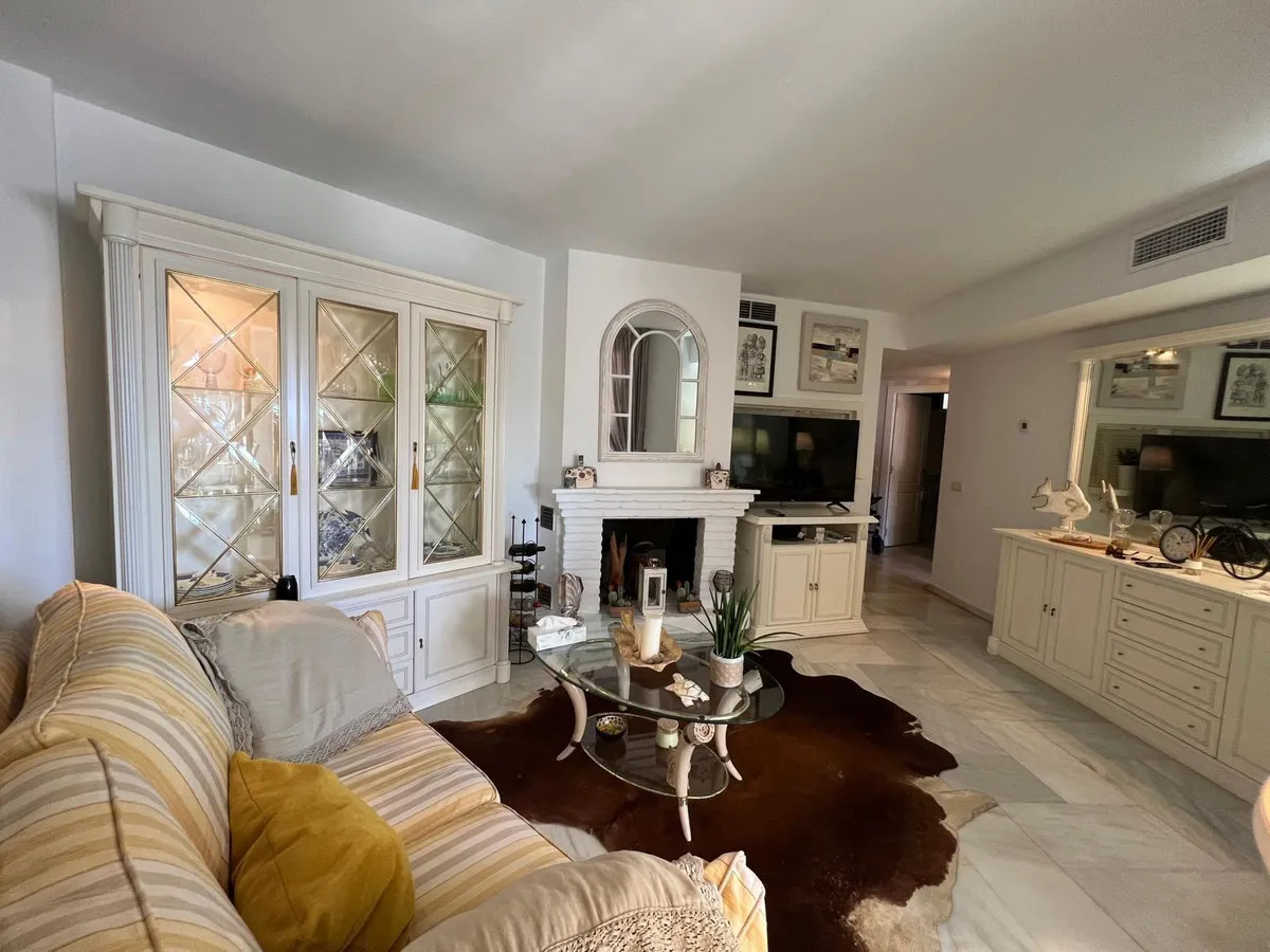 22e9a008-77a4-41ea-8dc1-7b5f2dfffcab