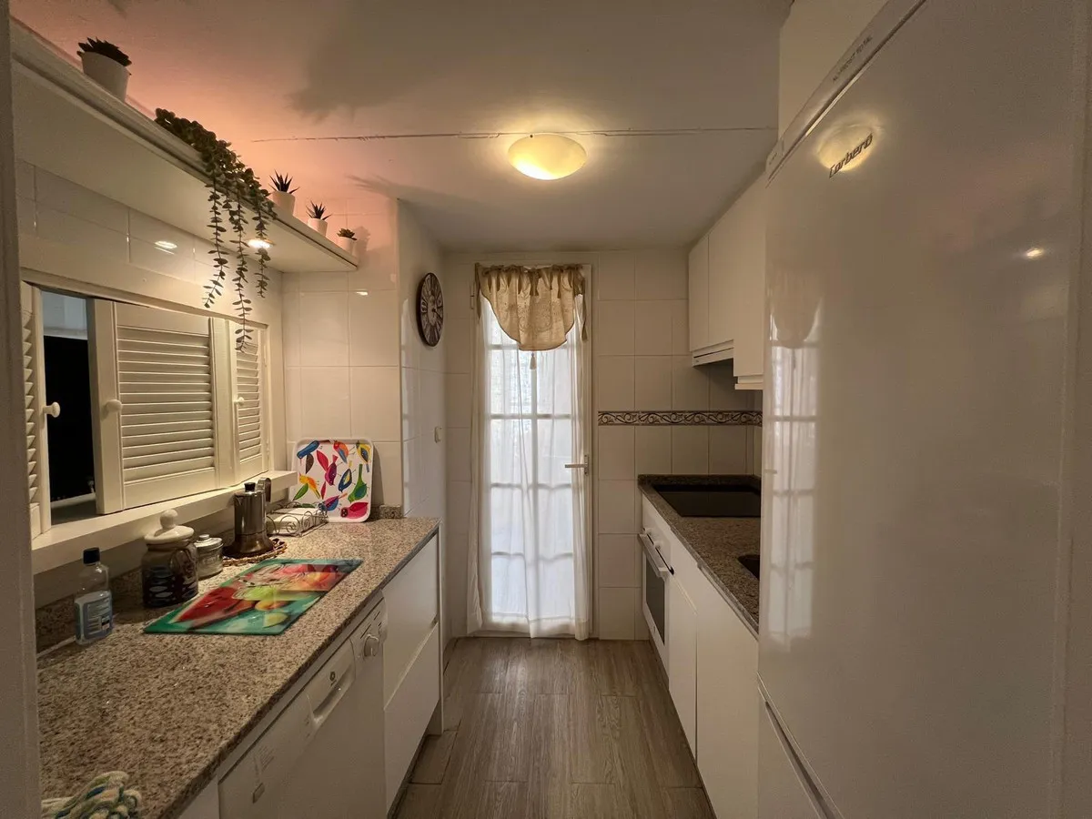 253f5ef6-9f65-47f9-9c06-86c7d6bb991e