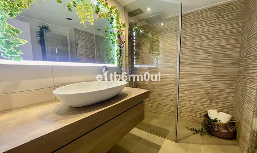 654e9942-1f01-4a37-b335-1e4f1291a0f8