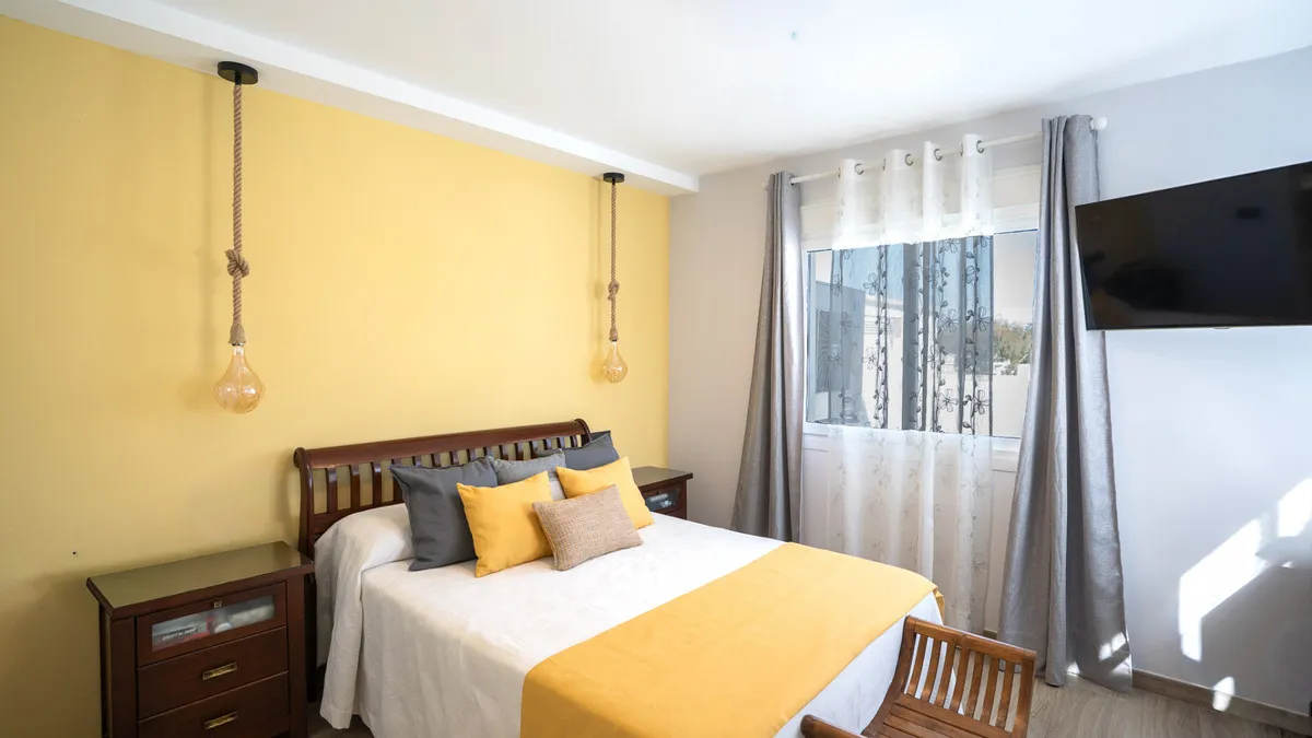 bb412e91-d881-409a-b97e-547d818b9dae