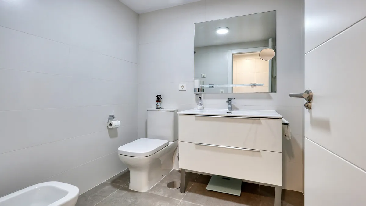 9660fd4a-8c07-4b27-bd70-224cdd6cf093