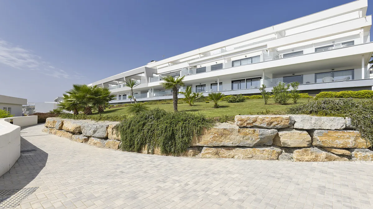 f448462b-c449-4411-a15a-382b809c8b8c