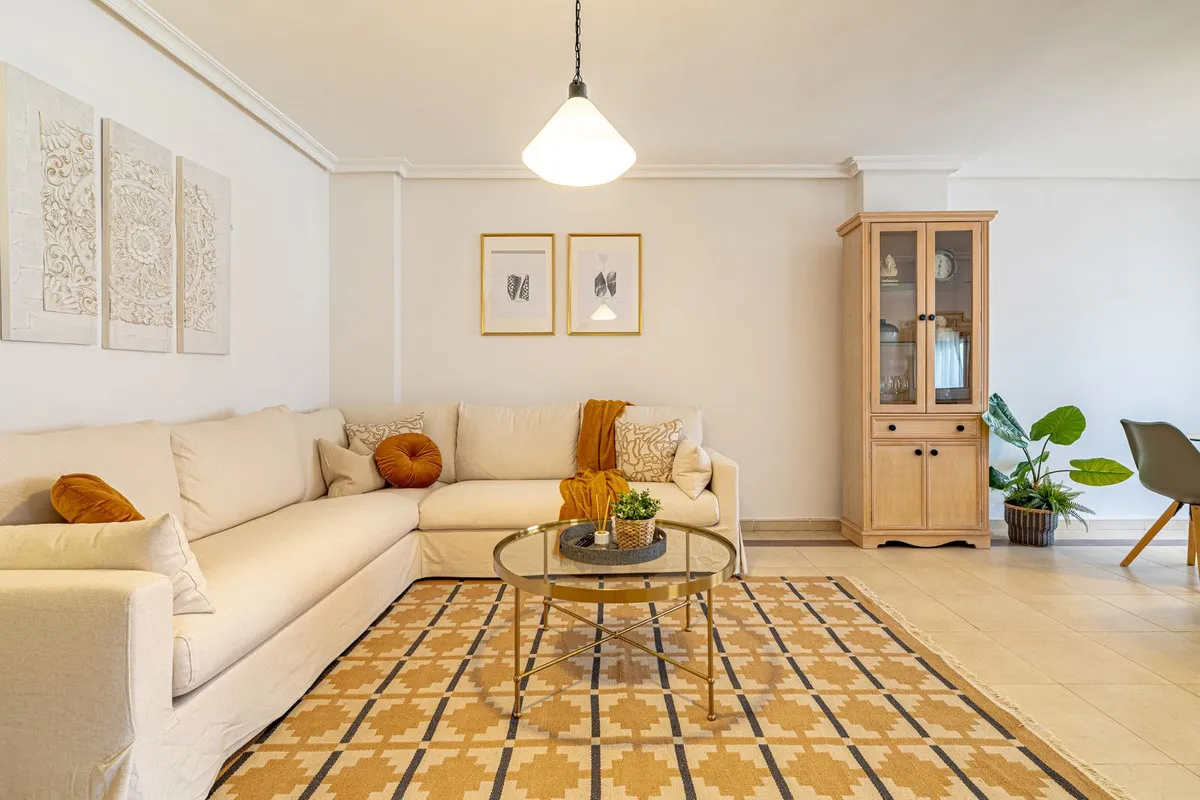 80feb9b8-4340-45bc-b177-e6f0ac40211e