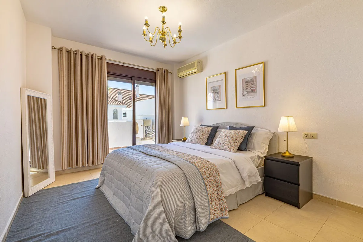 b2cfb237-c4e1-4bfd-9b2f-0c58d4ad5e36