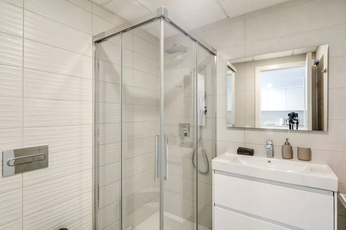 816e7a4c-b849-4e1e-be72-b24c4a262a26