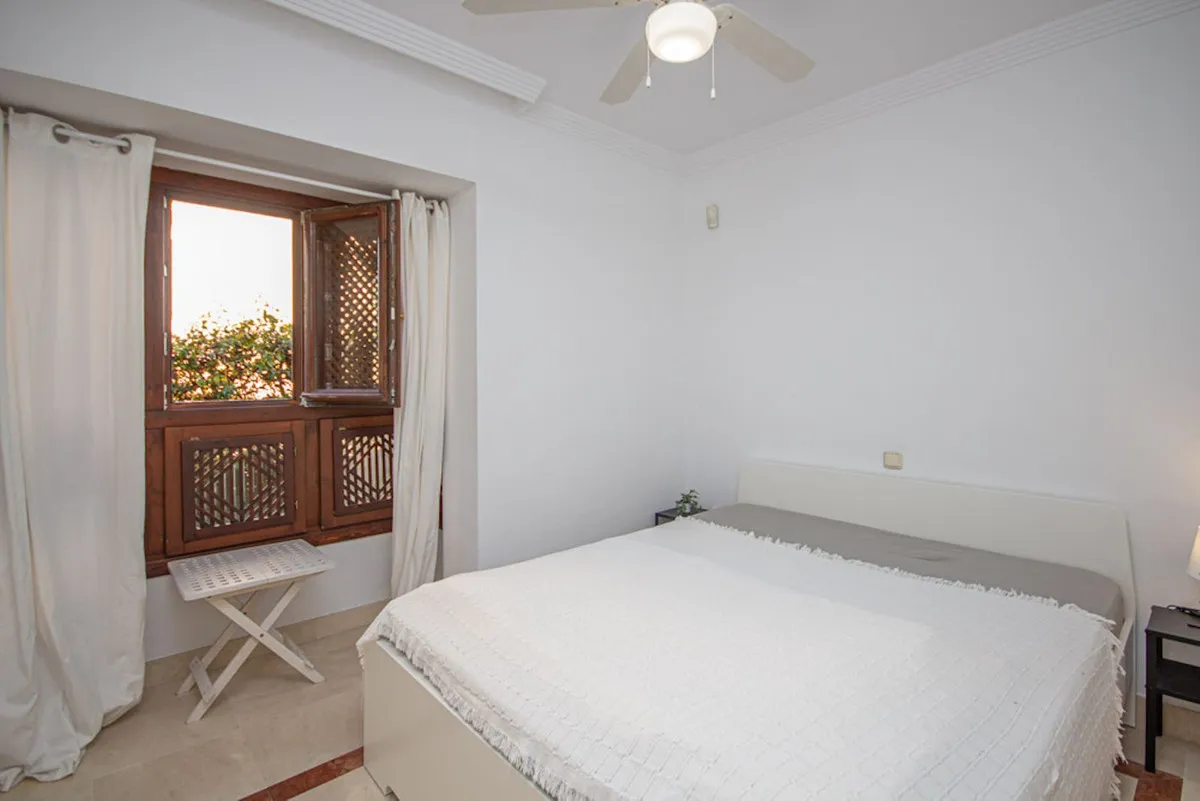 9135f1e8-f3cf-4435-93d0-8a34c25ada4b