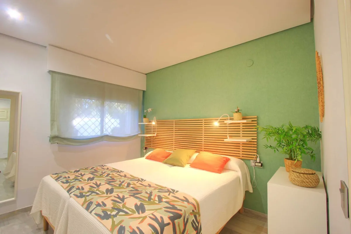 8da6b60e-73b1-43f7-bbe6-1a3bb8794a69