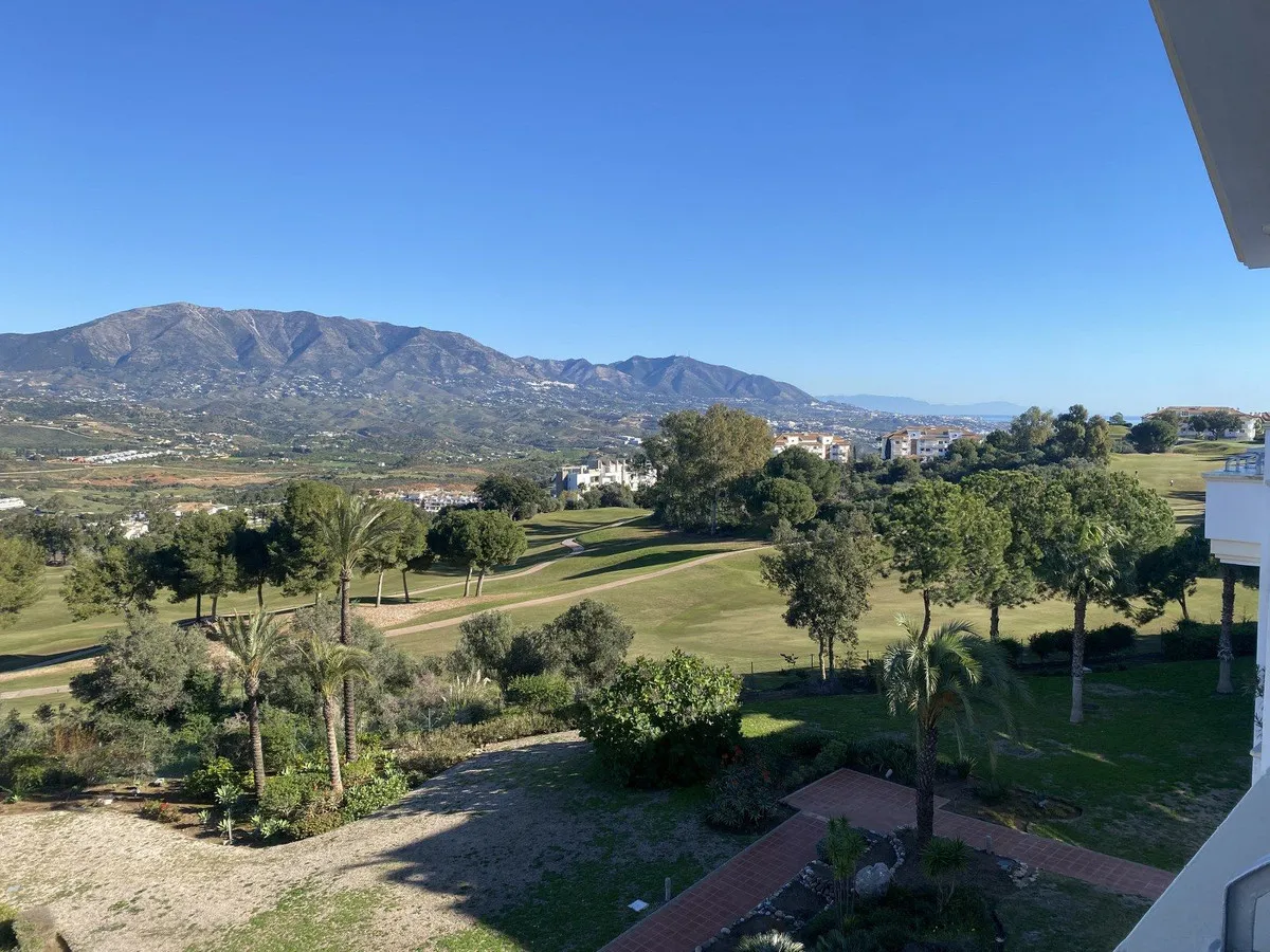 3ce97297-8f8c-4137-b7cb-7a8448d7c0e3