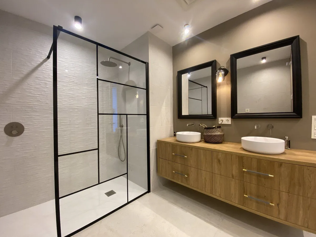 4bb6d67a-495f-4bea-9eaf-877b9aa1d4cd