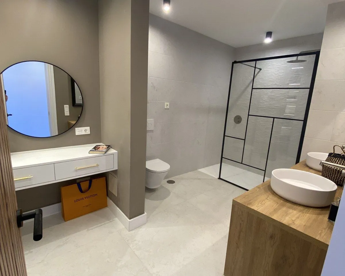 90e36f50-bac2-4ac3-b02f-3ff754fcff0c