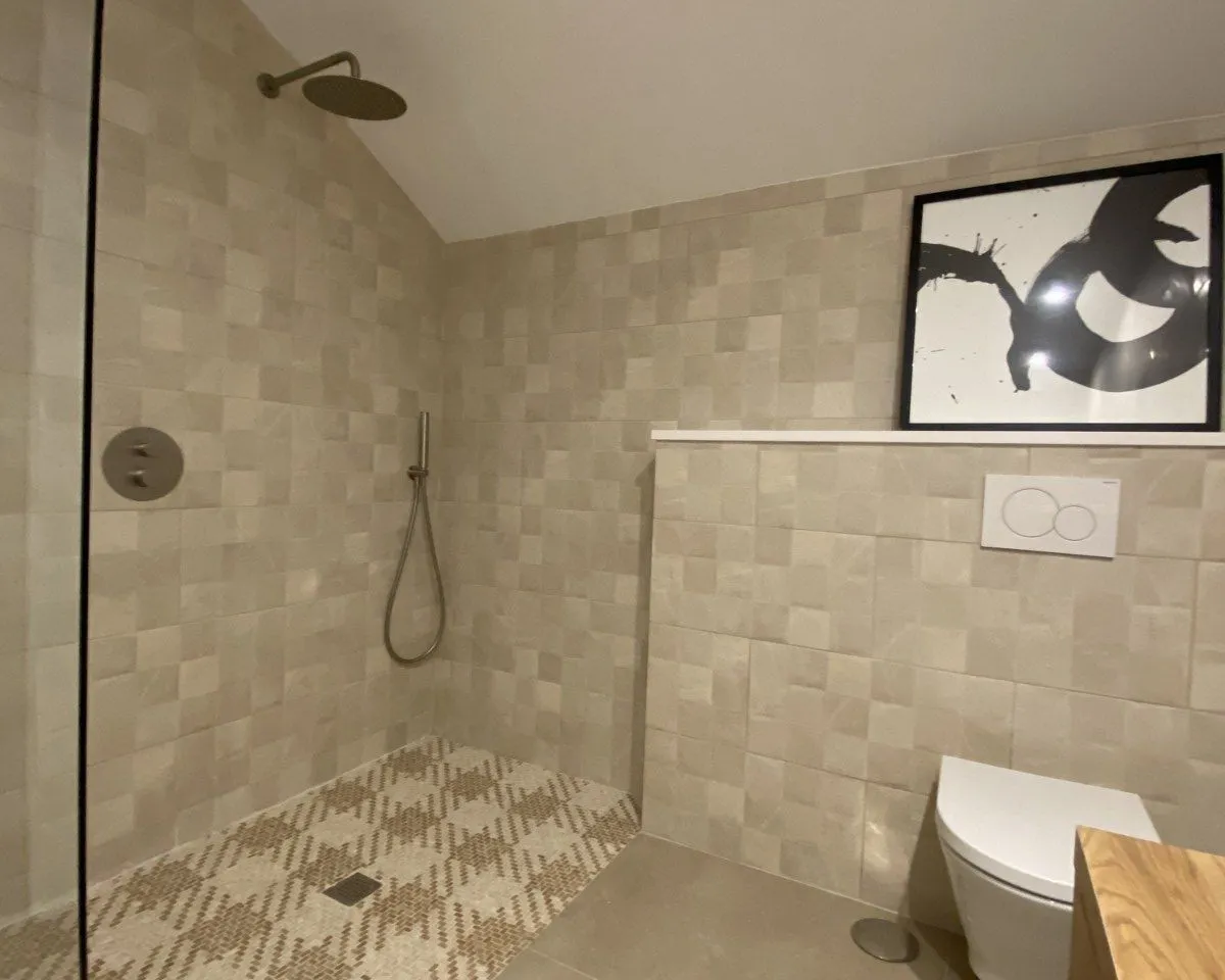 9c5a4f2a-239e-46c8-a1e6-38a20f90afc4