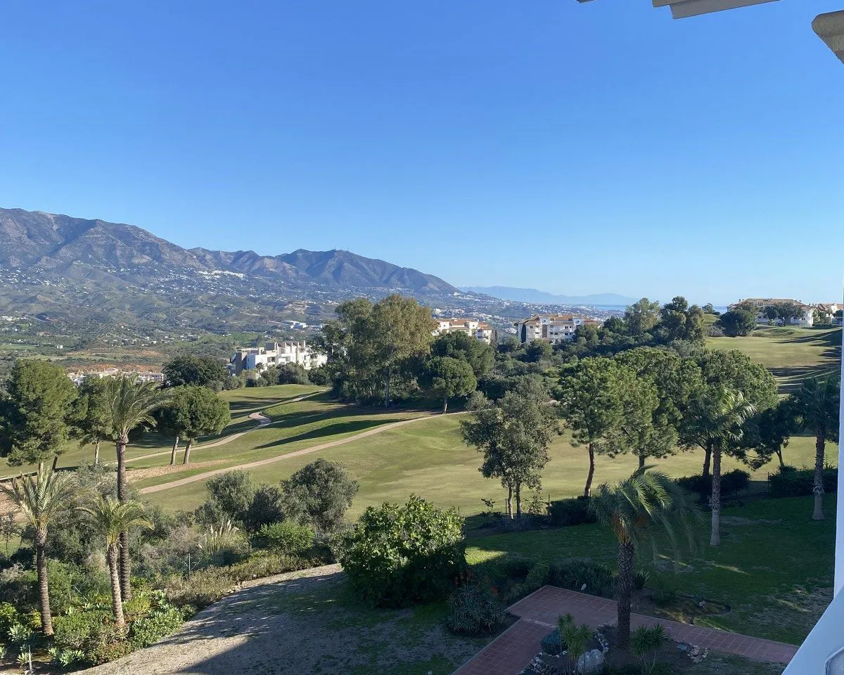 fc86e879-cc6e-4c9e-84e9-912d770106a0