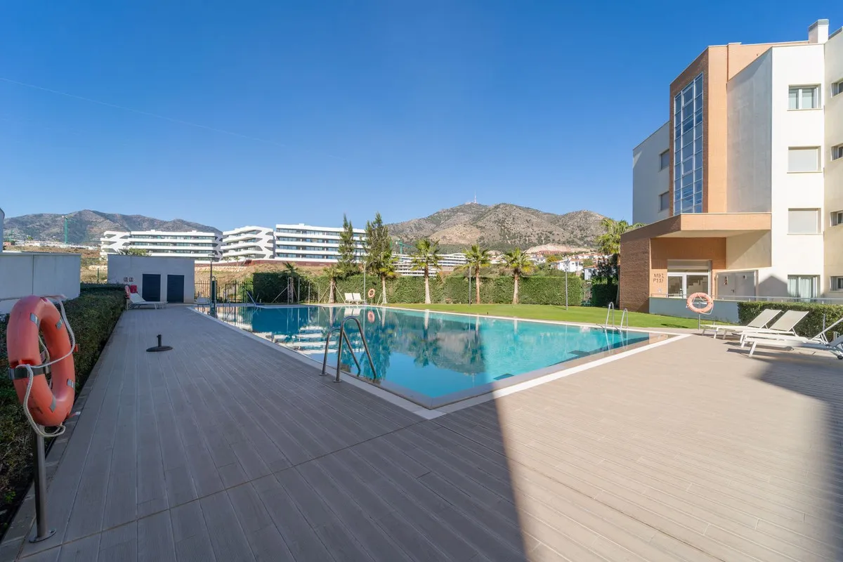 51e856b8-c831-4305-b4f9-91962919d864