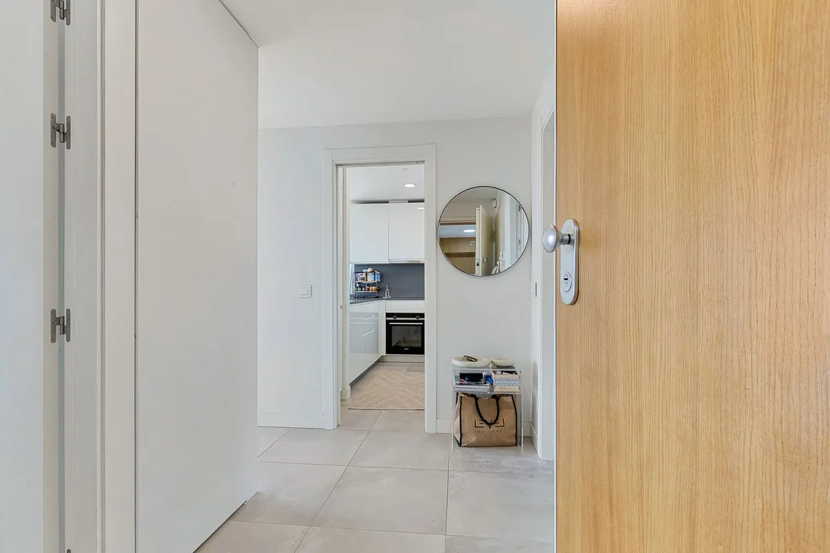 e18da0c1-c721-4496-ae28-5a662ccd2b54