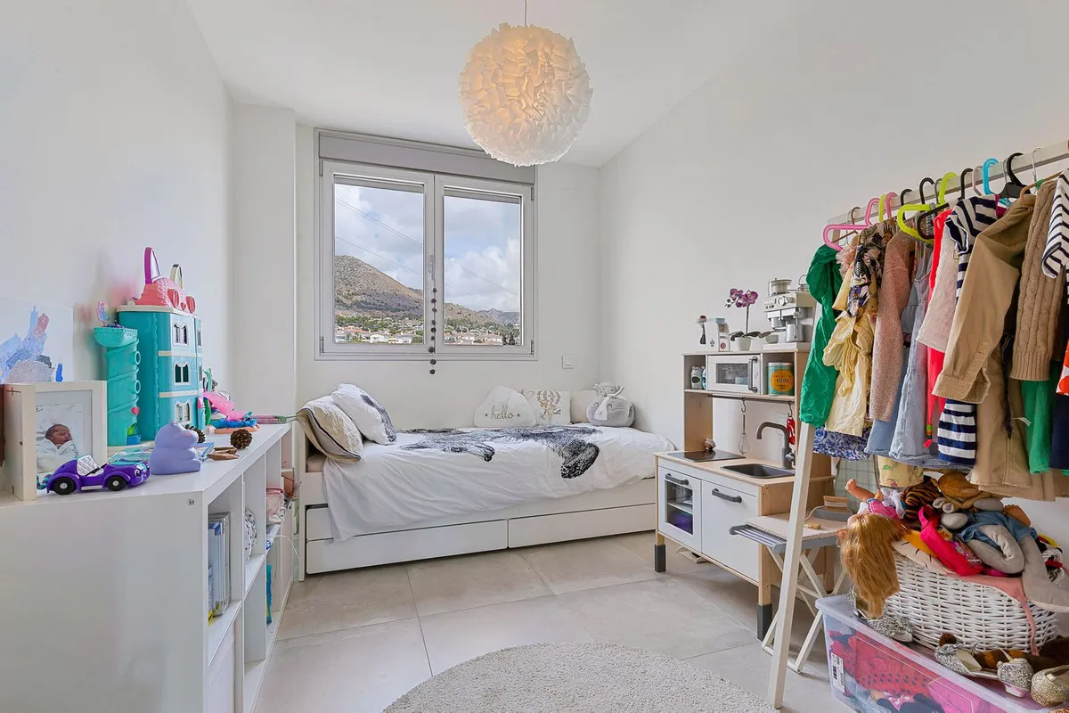 f593137a-6b4b-4215-9329-e5998f1d8522