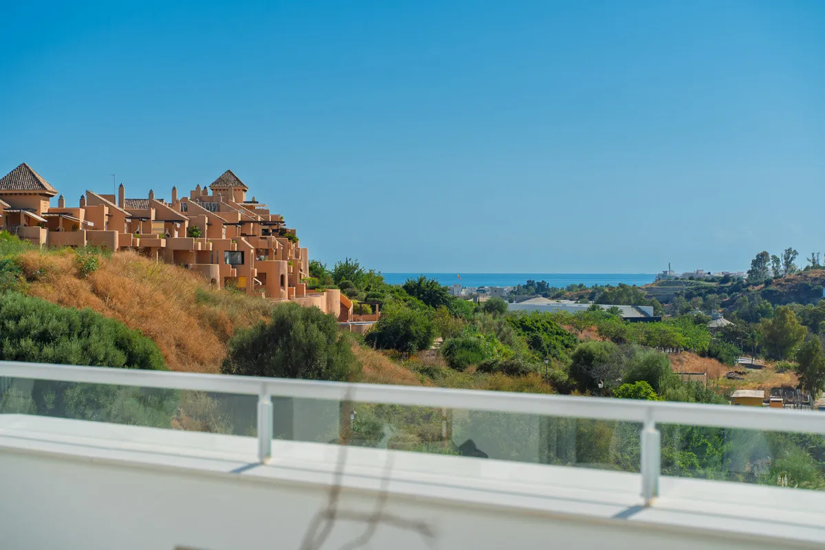 140a843c-349f-4cff-8180-912dd22e7ba2