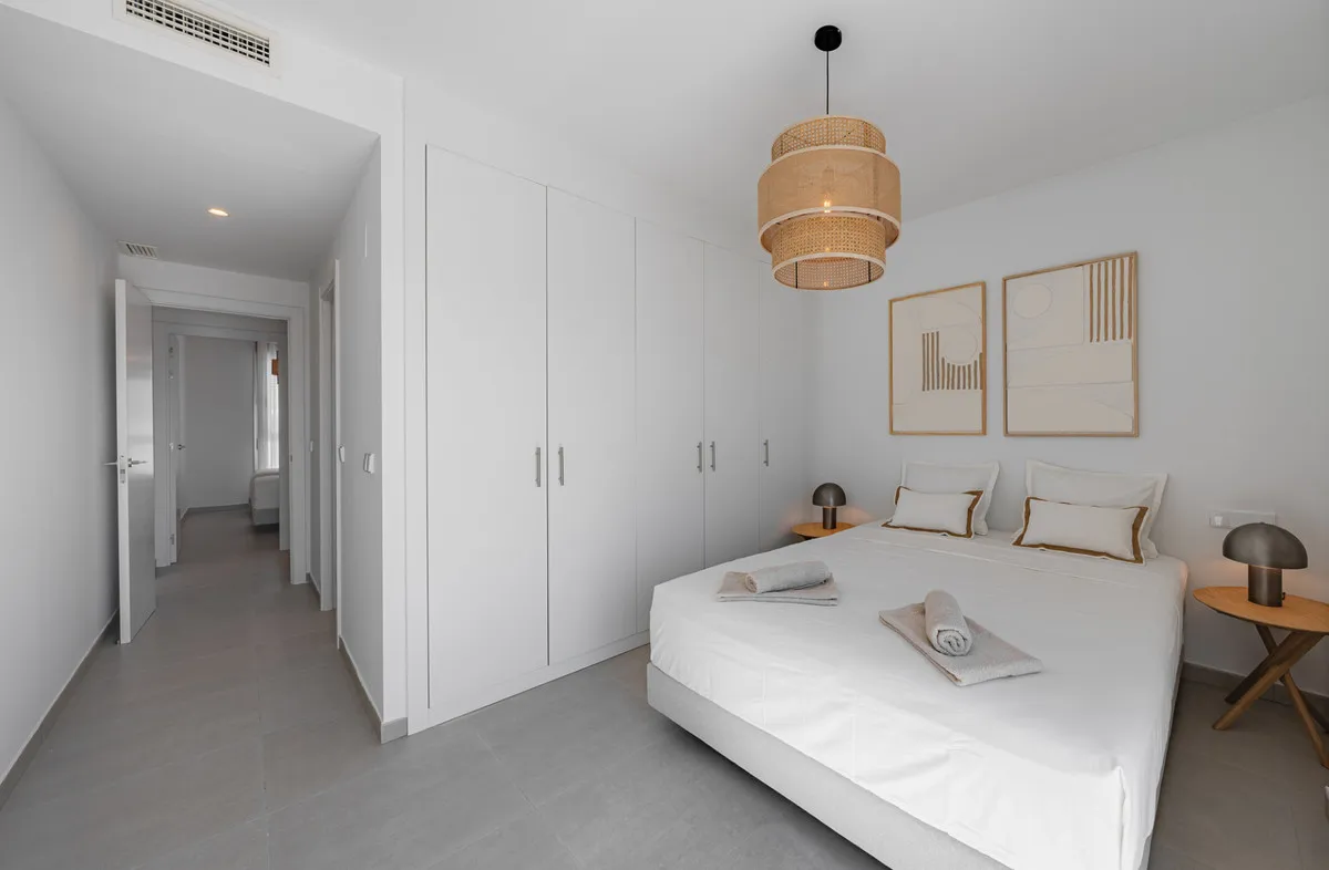 3f0260ed-9985-46a5-aea2-45aa4a614656