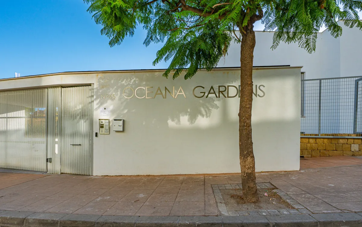 7133cb23-652a-4001-900b-8df43181d9f0