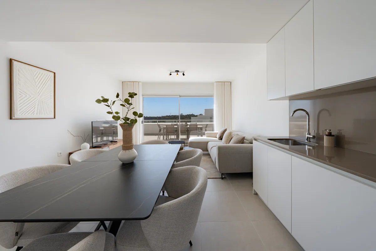 bd22eedb-71a9-48bc-acfe-9333e34618bc