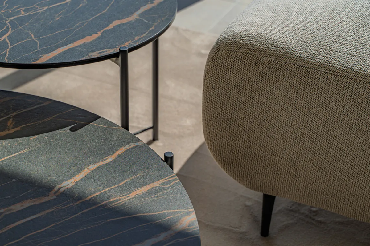 f4e93f8f-ba63-4538-bea0-7f7e822c04ad