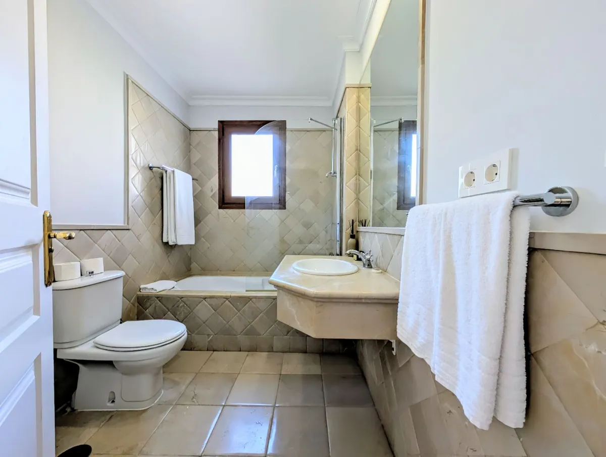 15d56d01-d929-4e05-a672-9cb8c475048d