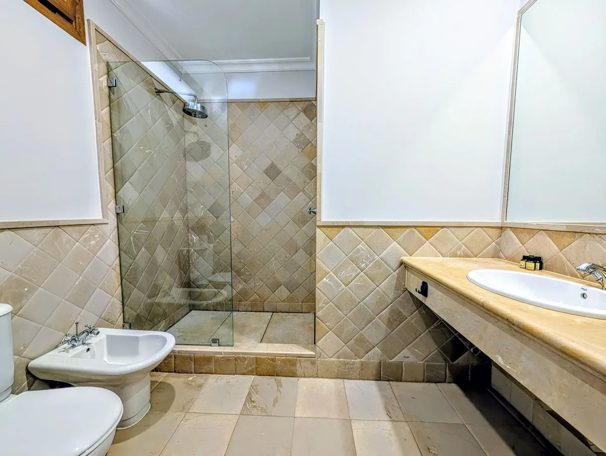 28f90752-b133-4152-9e94-ced45f3b78aa