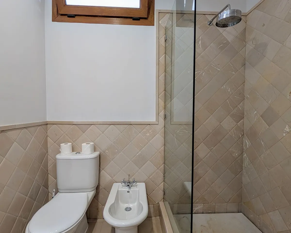 e69afe90-b45d-494a-920b-69853e2c9aa2