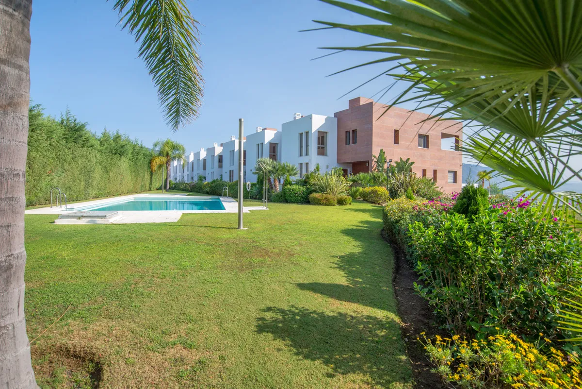 28954a6a-926a-413d-b966-d6f8a4715cdd