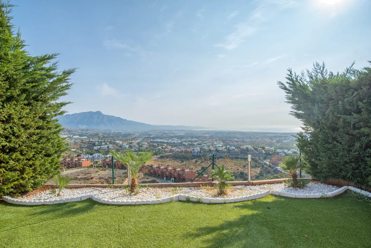 7fe7ec75-d09e-4b62-9071-5f60295ea33b