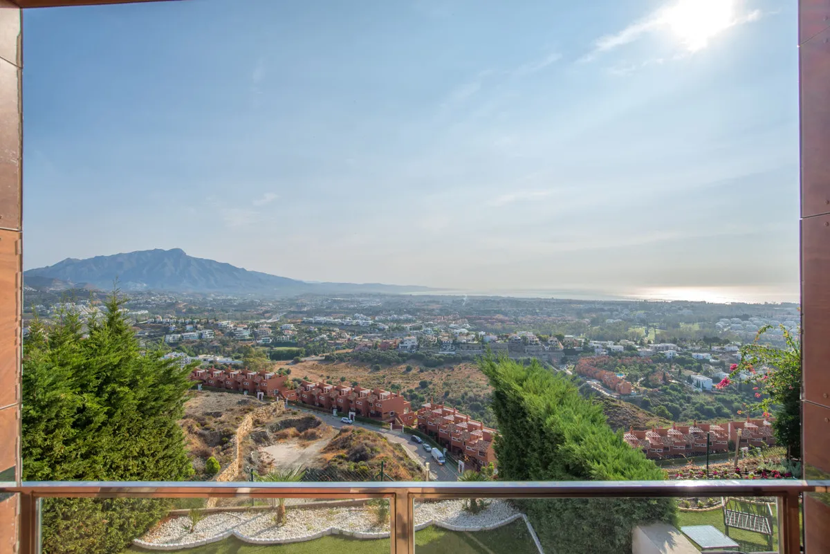 936629d3-b17b-48db-87b3-09297433df07