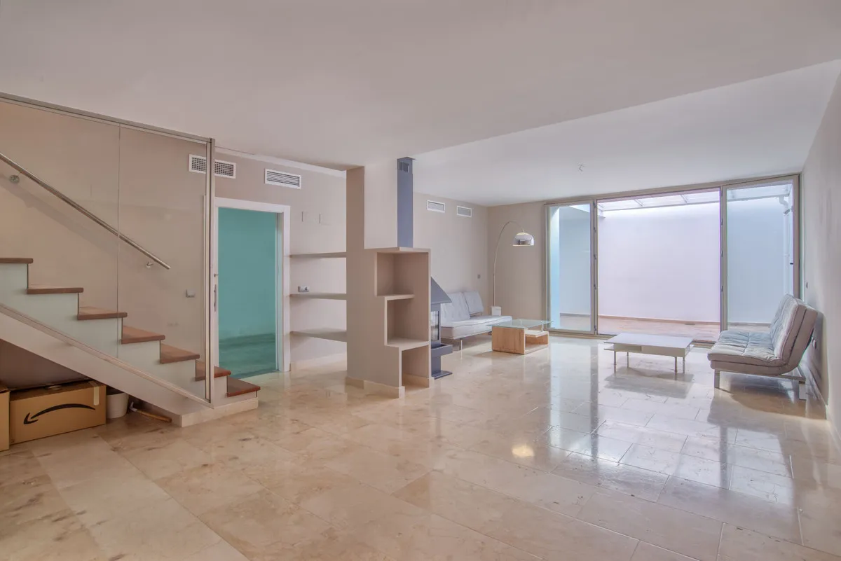 96bb9bf8-295c-4ee1-95f7-b223ca5673b6