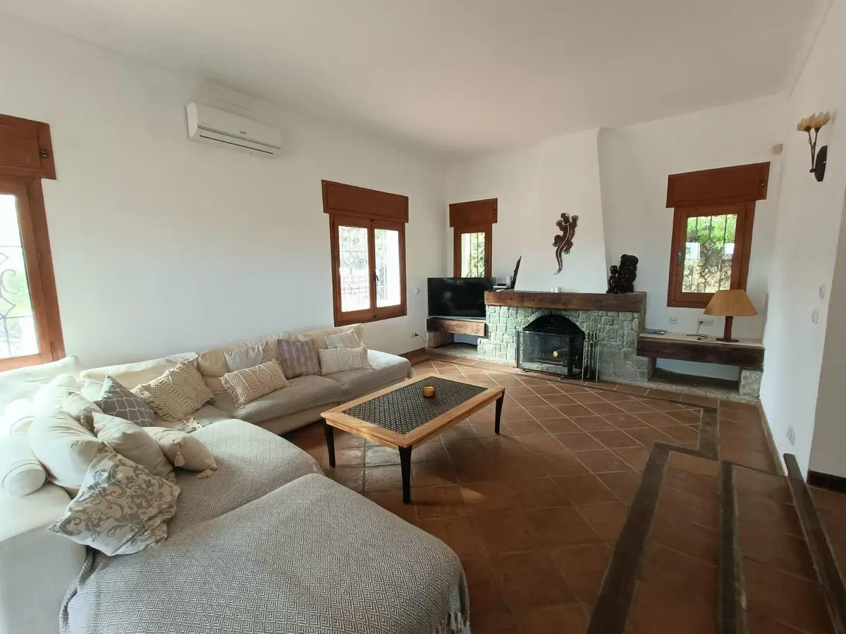 041c7f18-73a8-42b4-b7c1-fe26fec03105