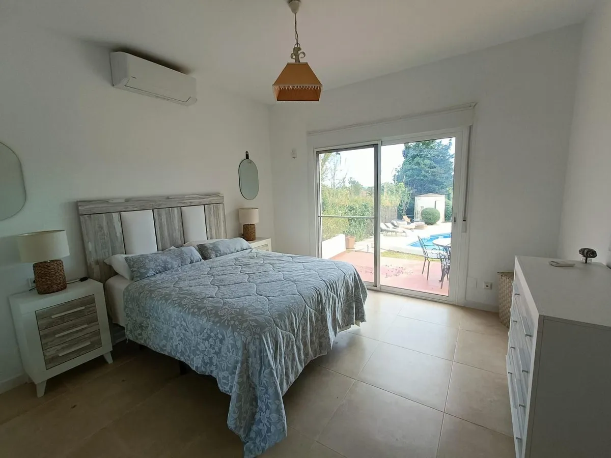 ea70eeb9-e091-4be5-8a67-8577453f5022