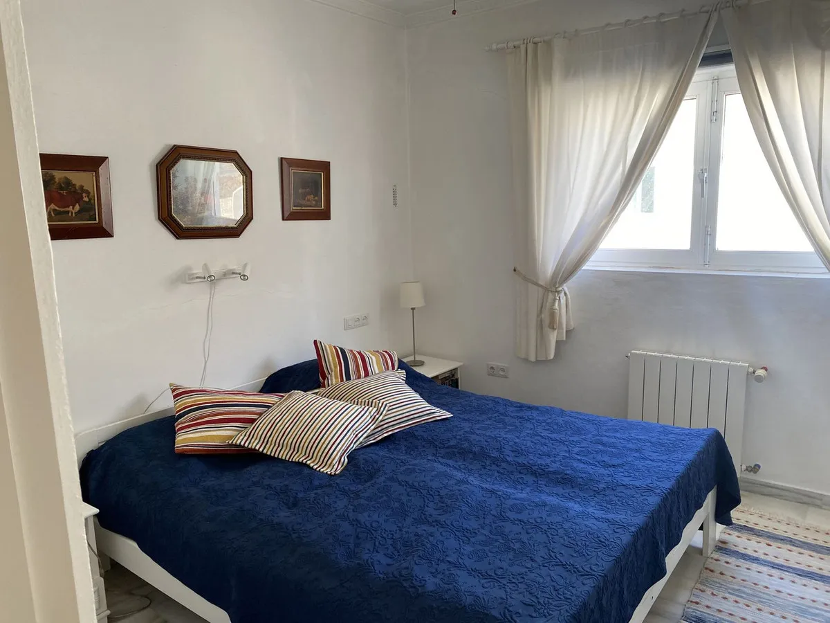 c8379f38-3007-4b77-9623-7792f49f6349