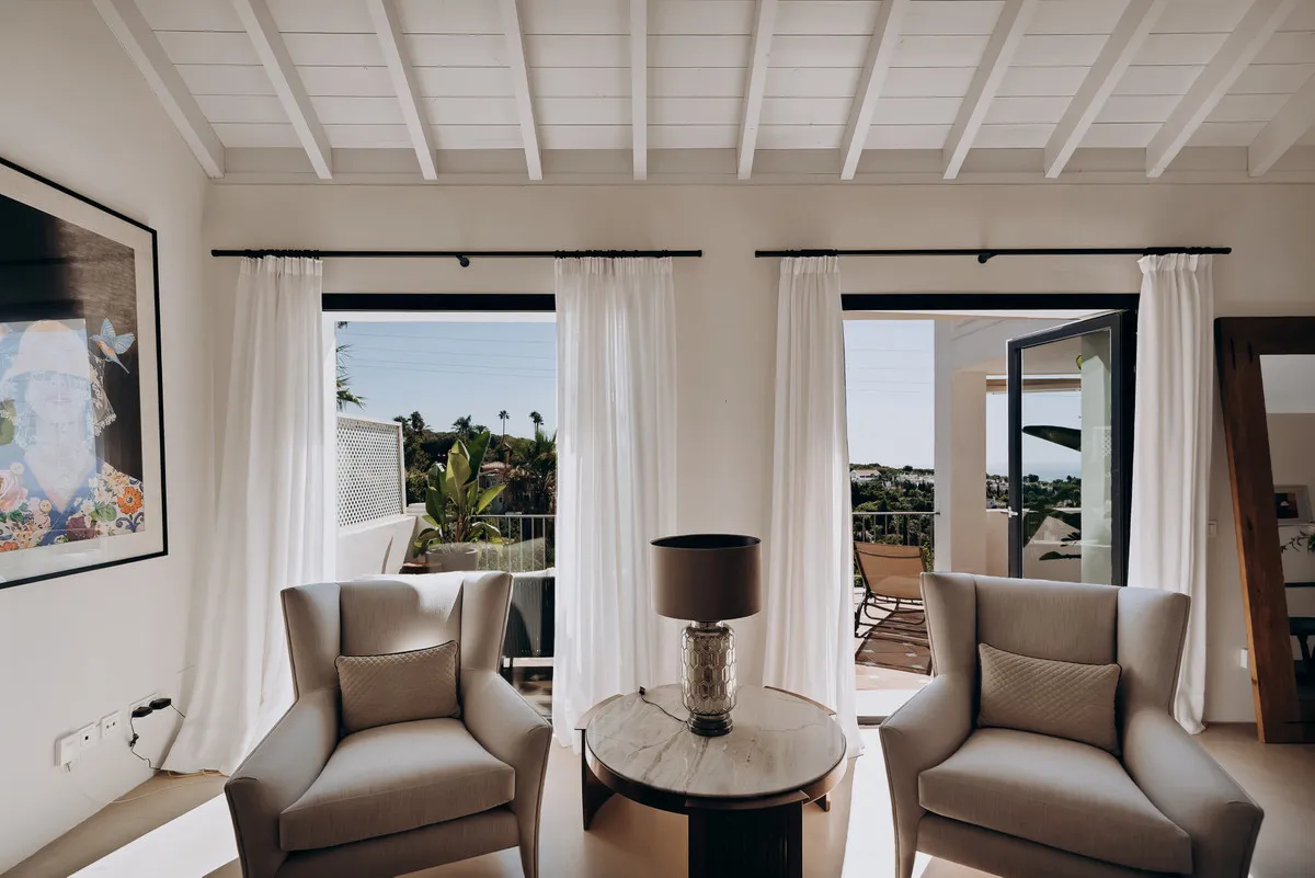 8582af49-2b70-45b0-b174-e23d2ef2d206