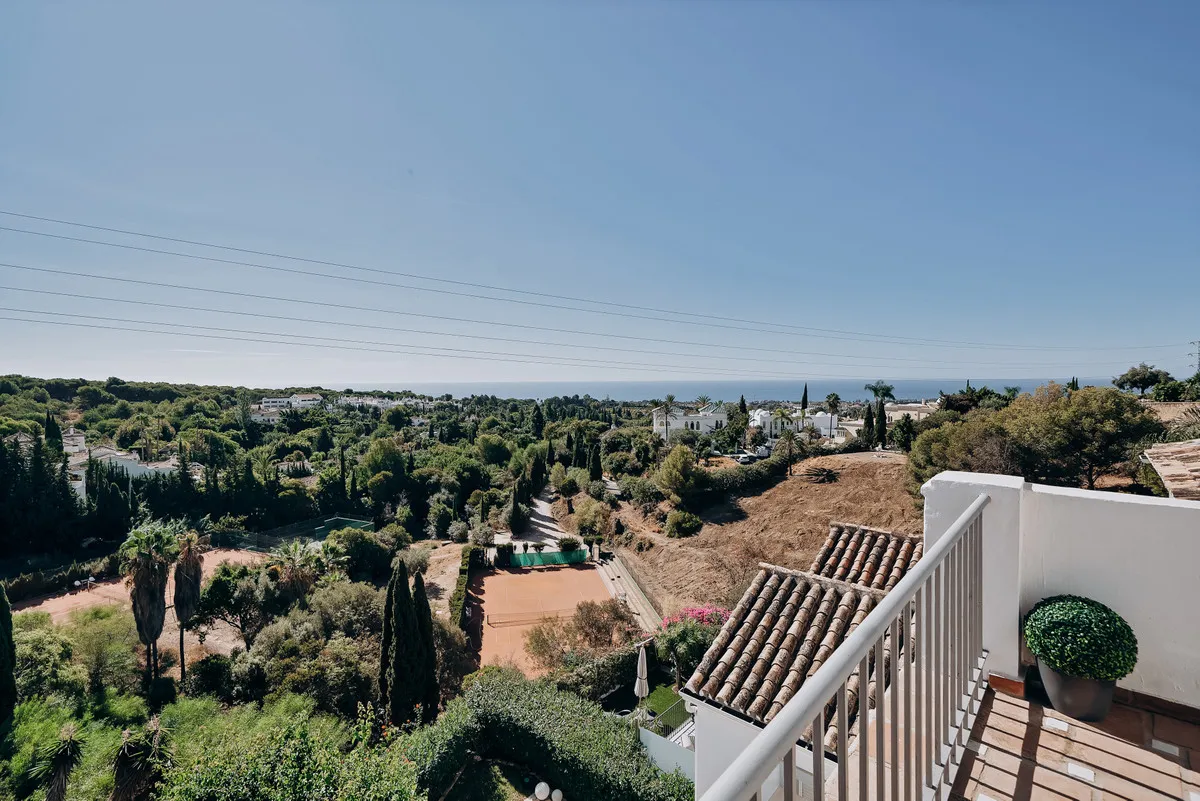 8ff1a3ad-d8e2-4d98-b5cf-151c9ad5abef