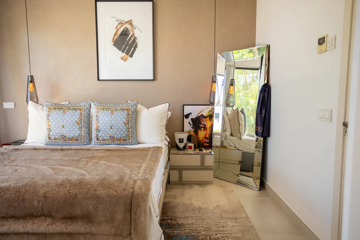 010bca11-5fb3-494e-8c35-40896e238c72