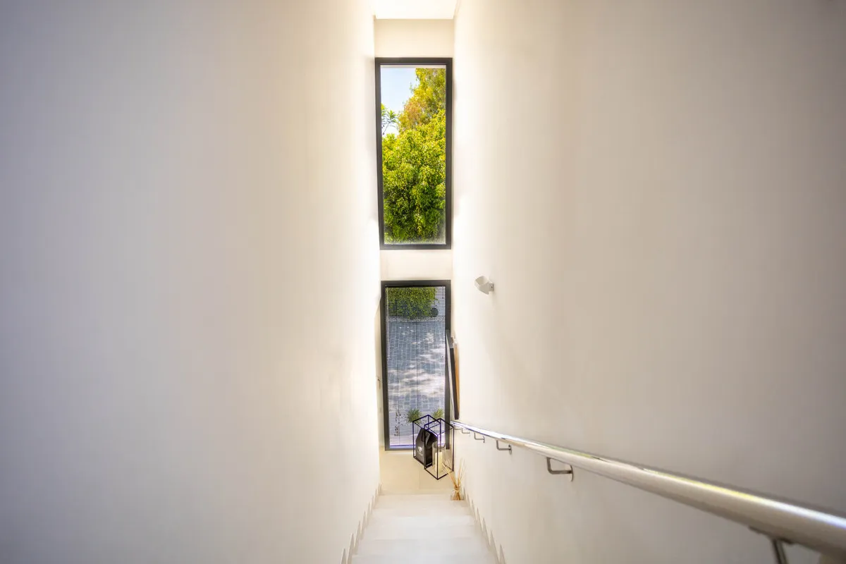 04e69cf4-5075-4798-8855-746abf994f03