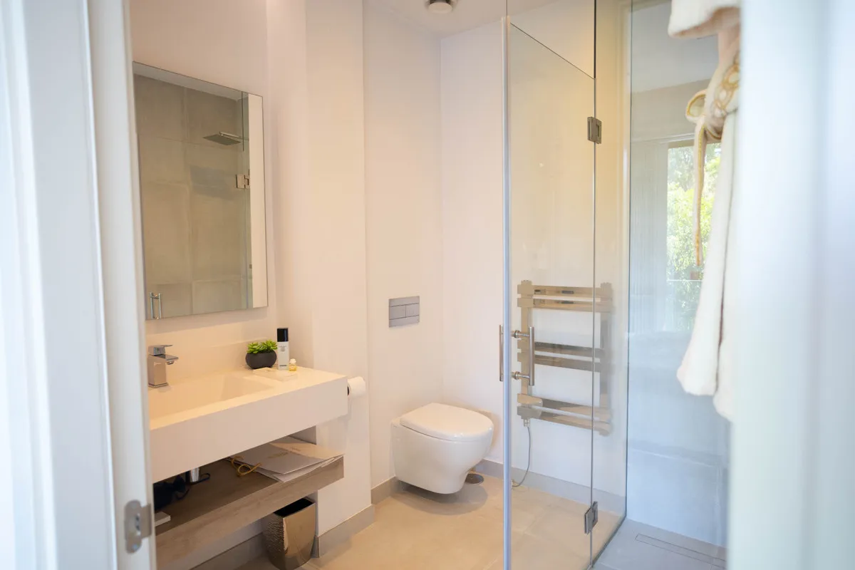 ae9e57fc-0f0d-4269-b91b-1f302d3a3bdb