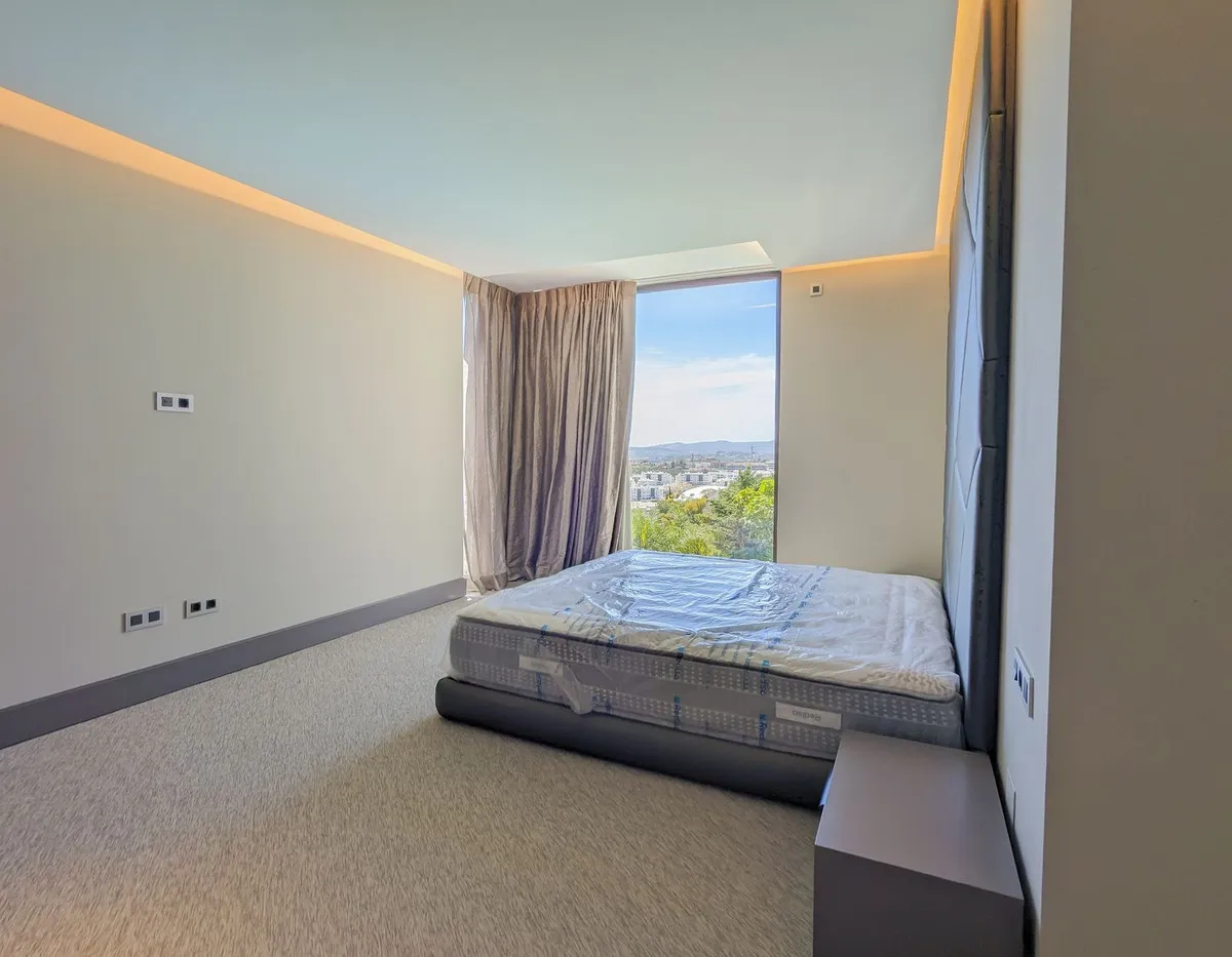 736148a7-d379-48ea-97e7-048503a26ff2