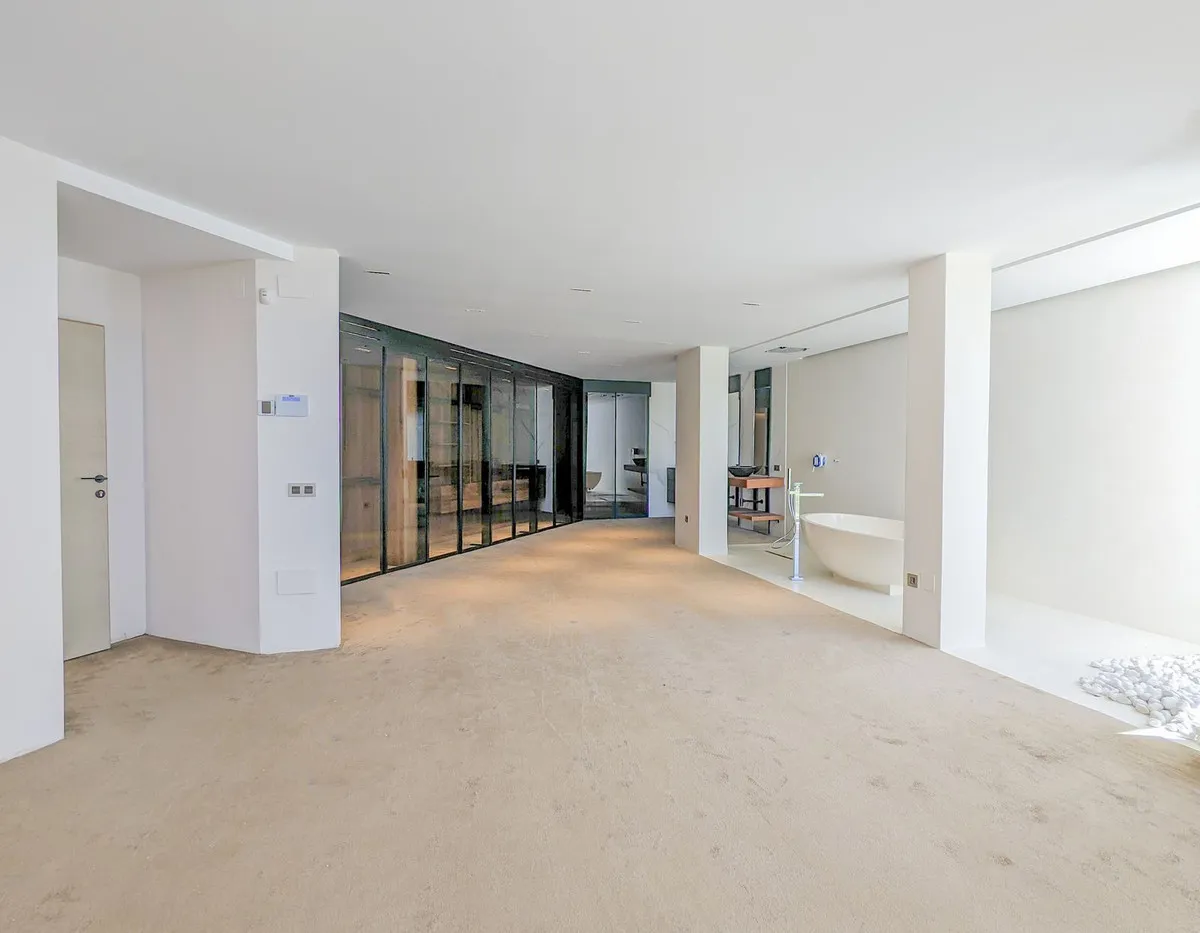 7a392e19-7970-41a8-bf32-e36155255f6e