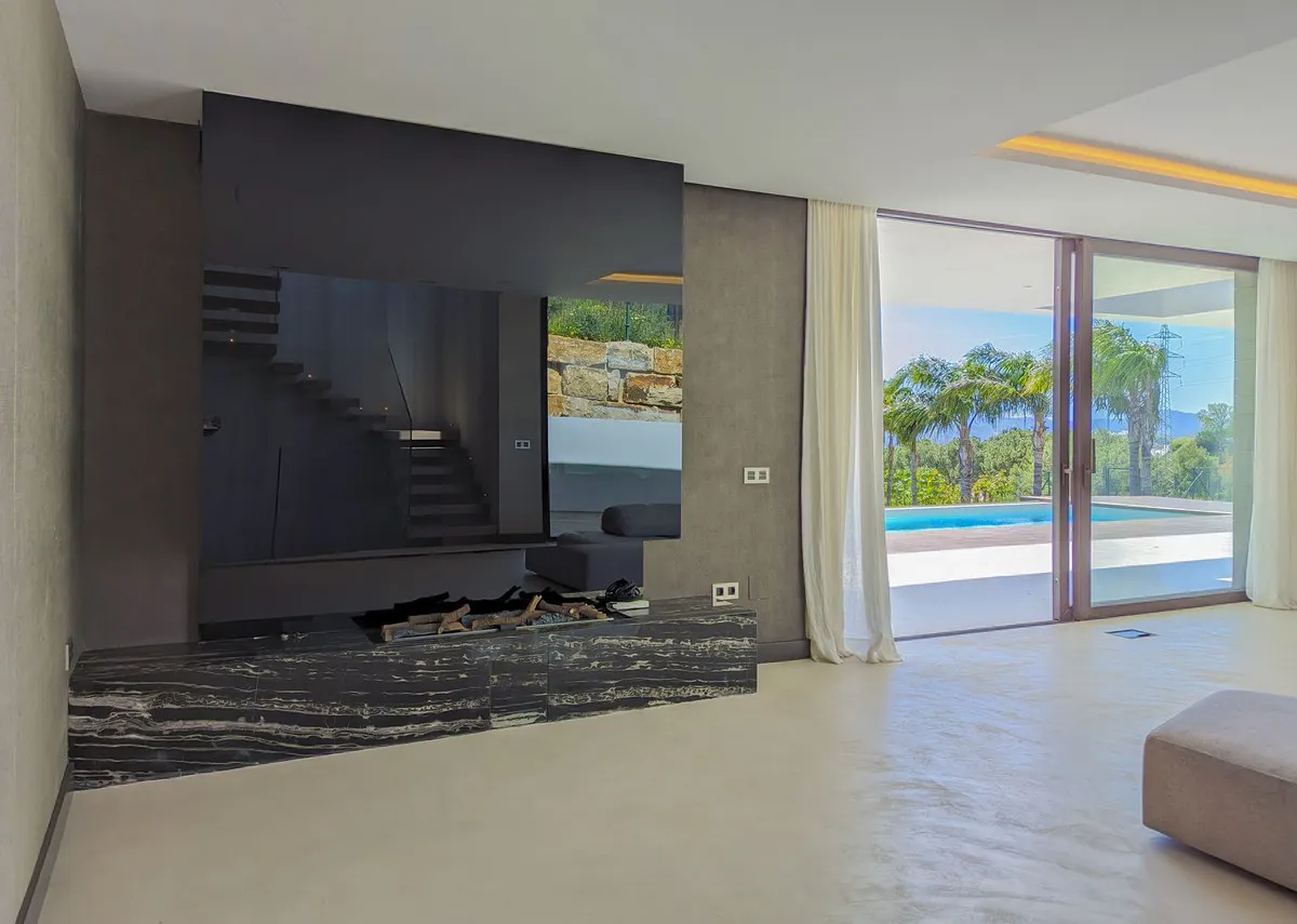 8241caa4-511f-462f-ac3d-4ea537c988e7