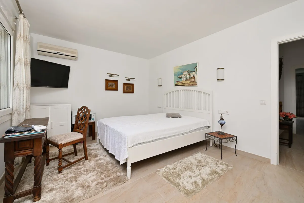 17f08c29-beb3-4ddc-8817-dce584bbbed7